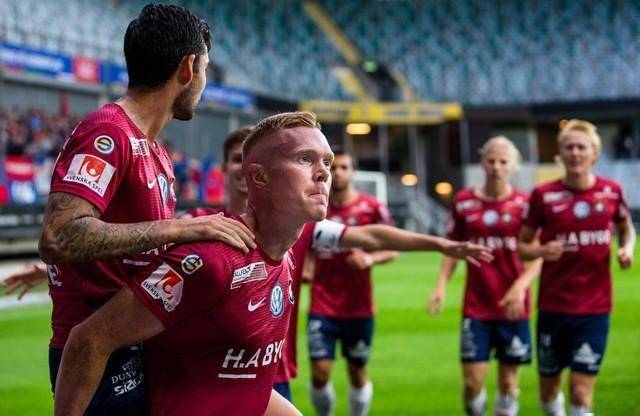 关于尤文图斯保持不败战绩，迎战利物浦力争晋级的信息