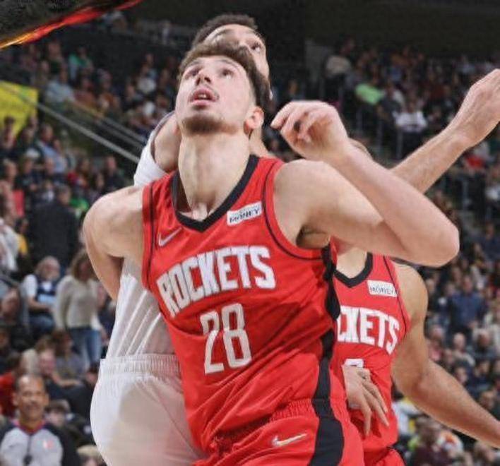 包含火箭队主力伤愈复出，队内实力大增的词条