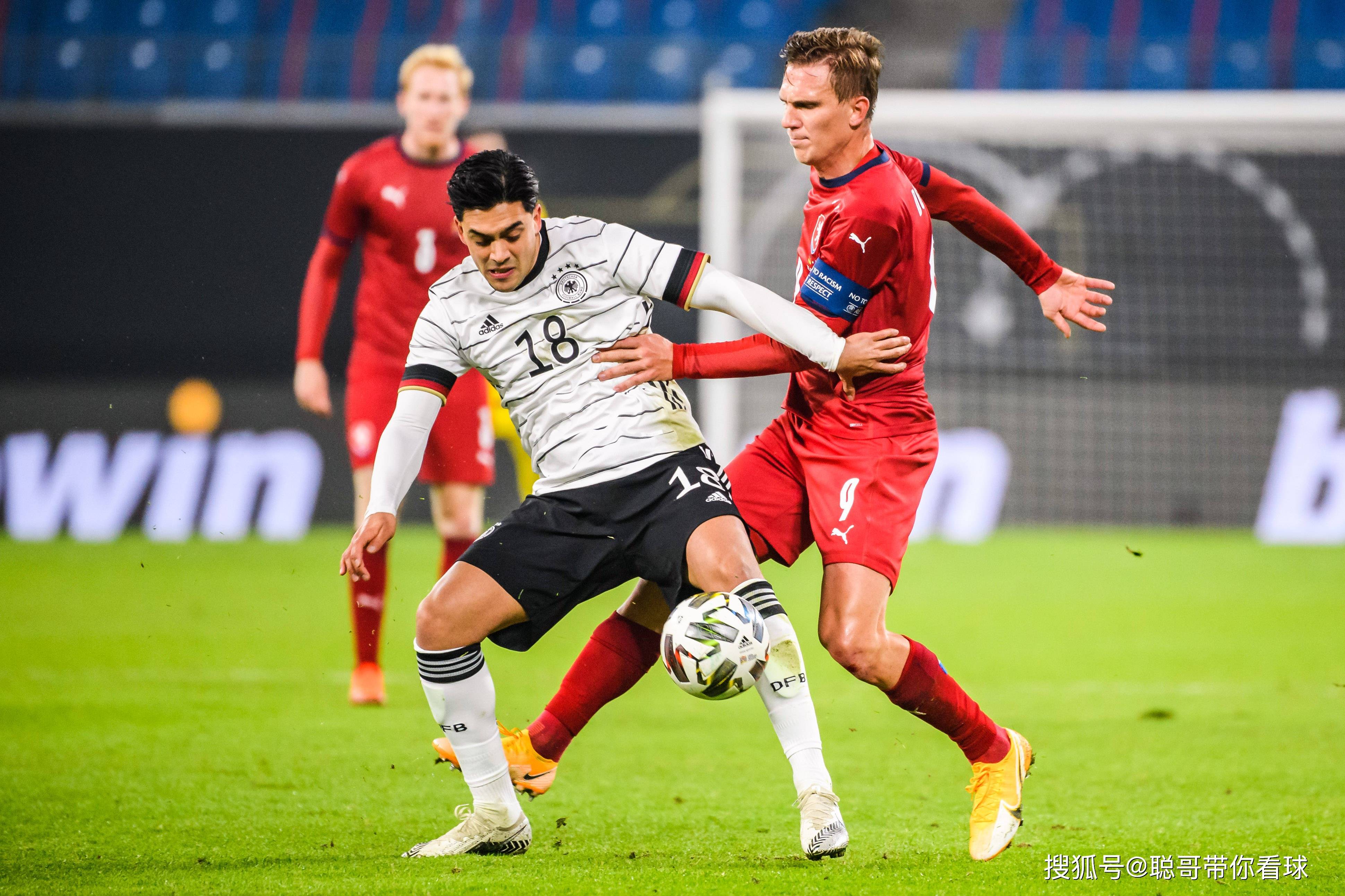 纽约登场欧国联赛场,誓要破解对手防线 纽约登场欧国联赛场,誓要破解对手防线