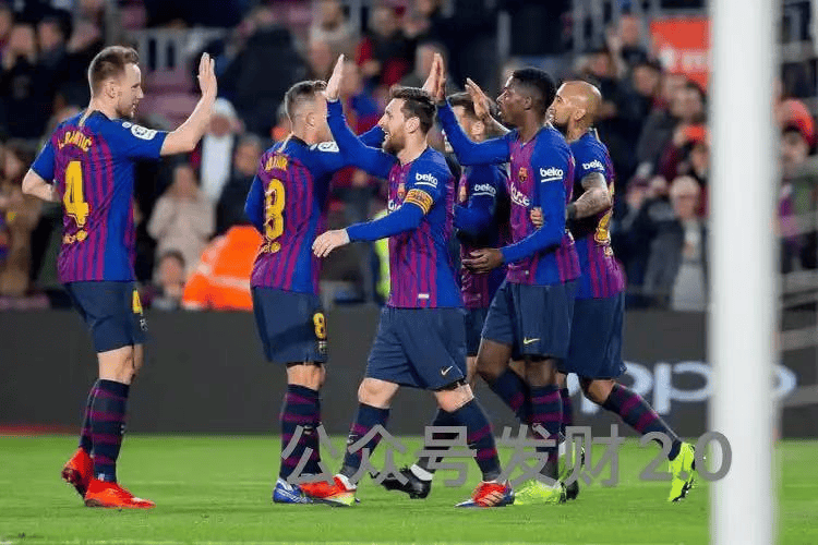 开云体育在线-西班牙足球极致对决，球员发挥出色