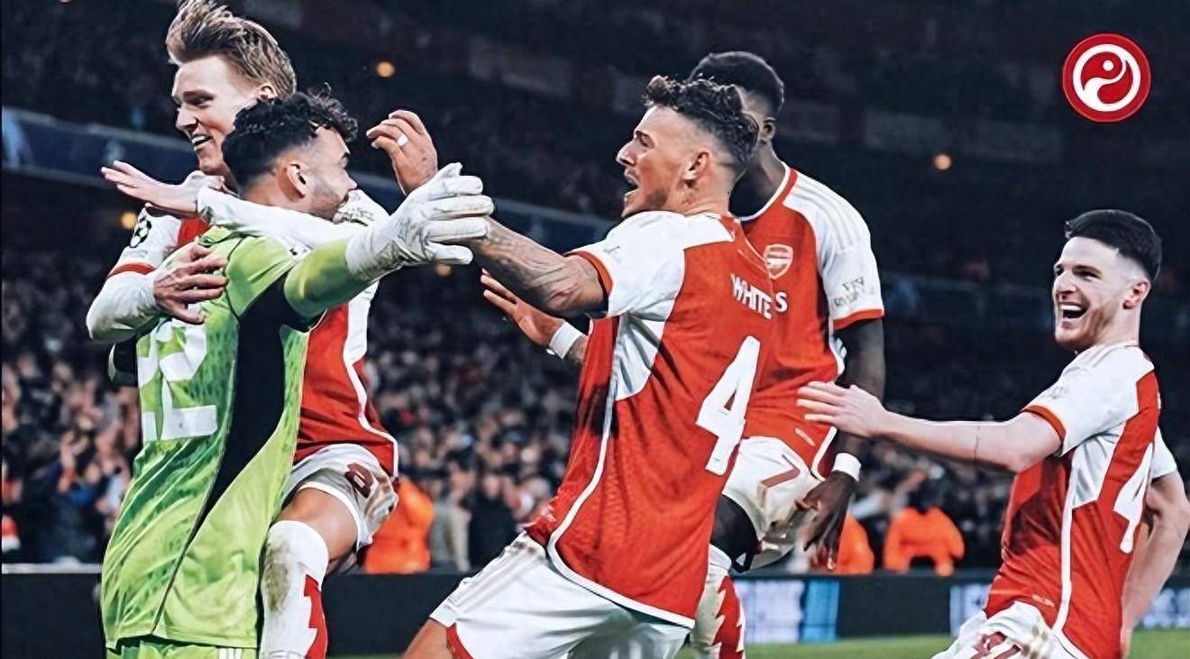 荷兰球队力挽狂澜，奏响欧冠传奇