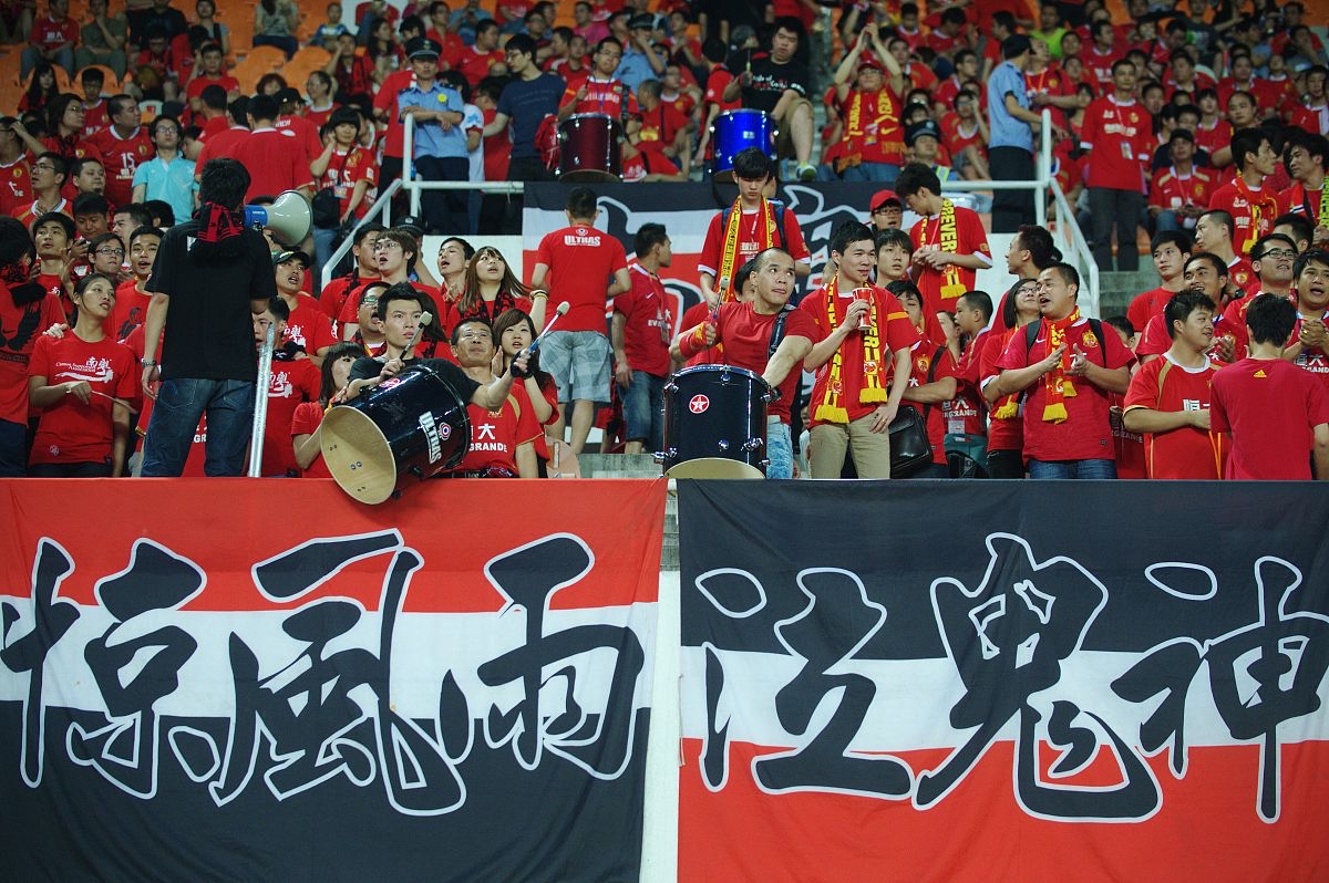 国家队晋级下一轮比赛，战胜强手取得胜利的简单介绍