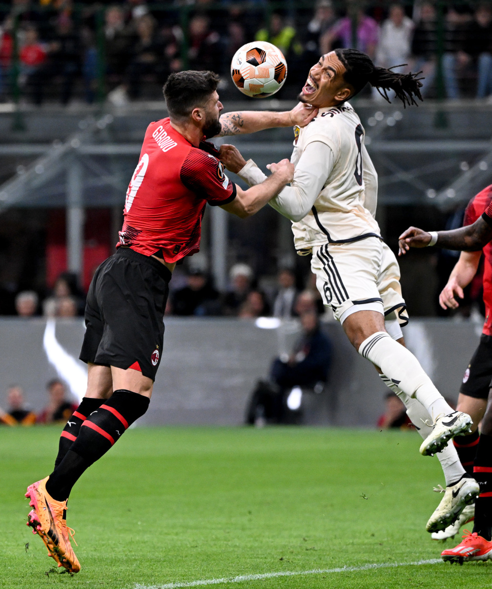 AC米兰主场战胜曼联,晋级欧罗巴联赛八强的简单介绍 AC米兰主场战胜曼联,晋级欧罗巴联赛八强的简单介绍