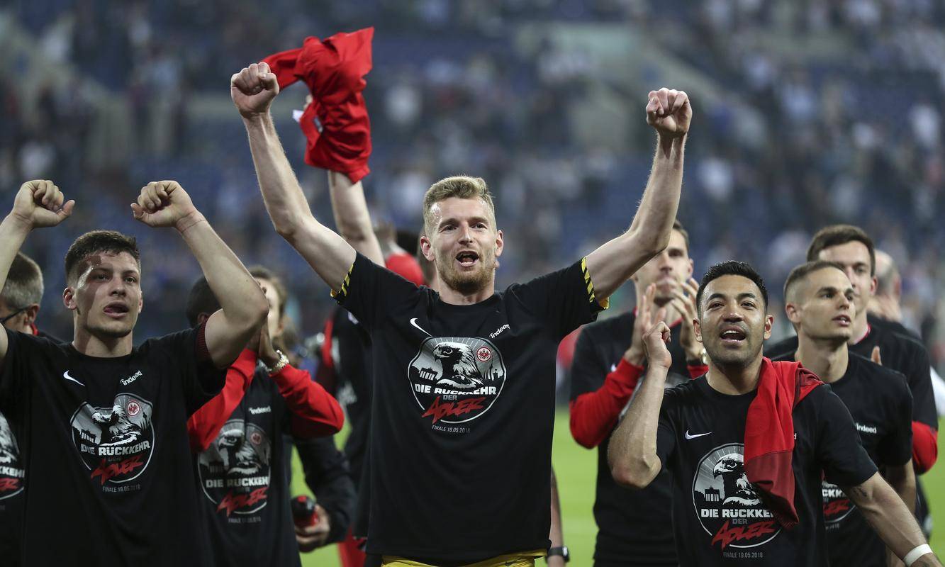 开云下载-关于弗赖堡胜利轻松，抢分狂潮席卷德甲赛场的信息