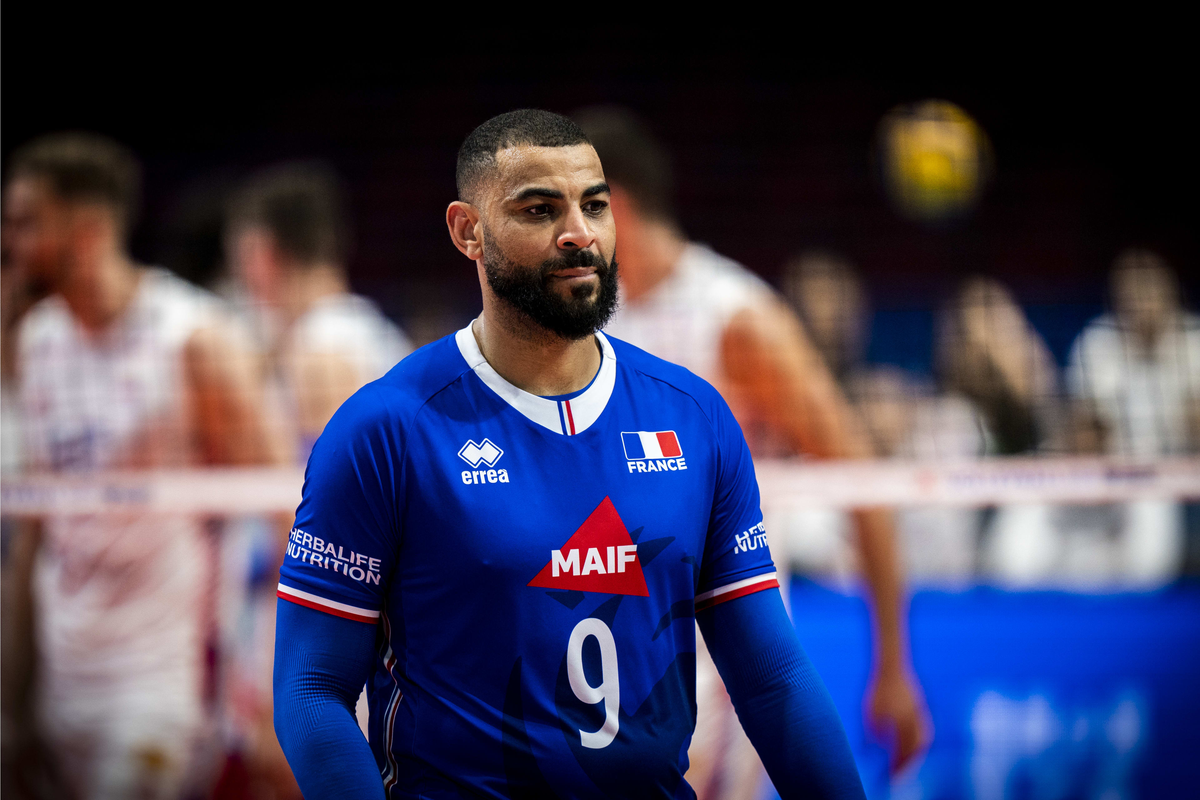 意大利连续力挫对手,展现强大攻势威力 意大利连续力挫对手,展现强大攻势威力