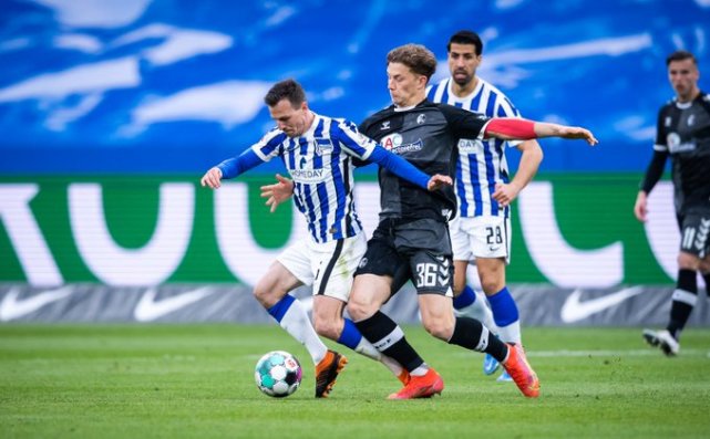 沙尔克填补诸多空隙，豪取三分的简单介绍