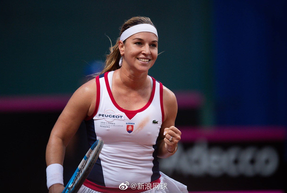 斯洛伐克连胜三场,提前锁定淘汰赛名额 斯洛伐克连胜三场,提前锁定淘汰赛名额