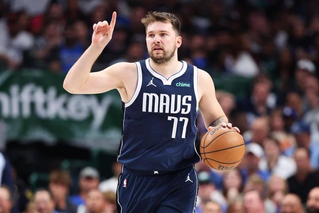 包含埃克赛特城主场反扑，逆转获胜的词条