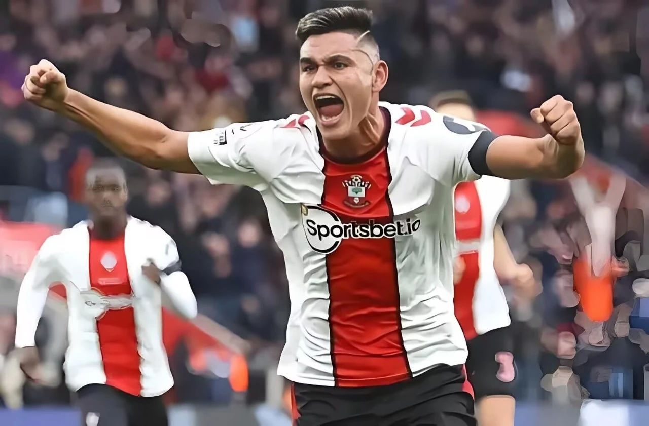 南安普顿豪取四连胜，英超冲劲无人能挡