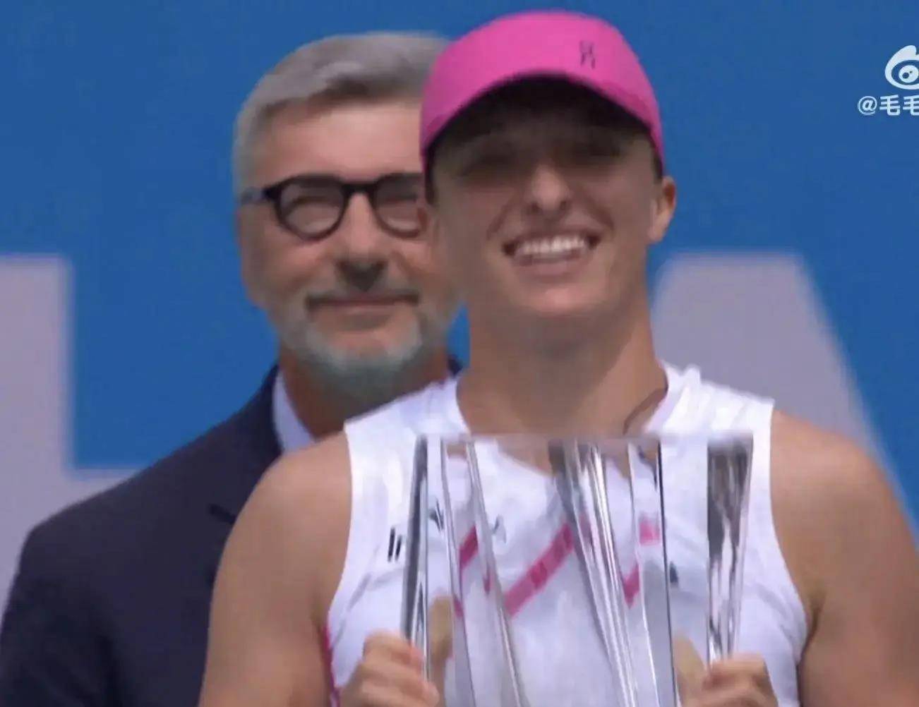 神勇一击高居榜首,傲视群雄连胜无人能及 神勇一击高居榜首,傲视群雄连胜无人能及