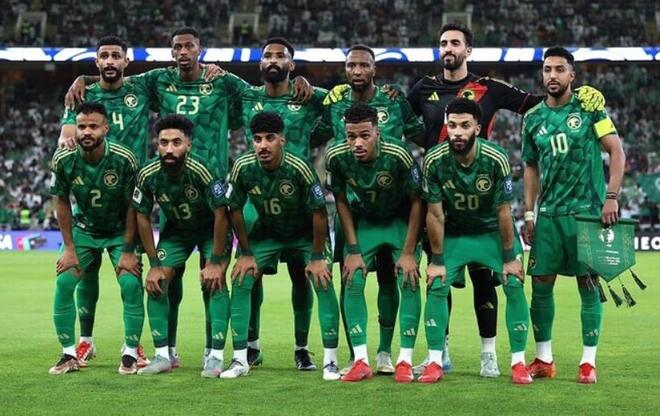 西雅图雄鹿客场击败对手，锁定小组头名