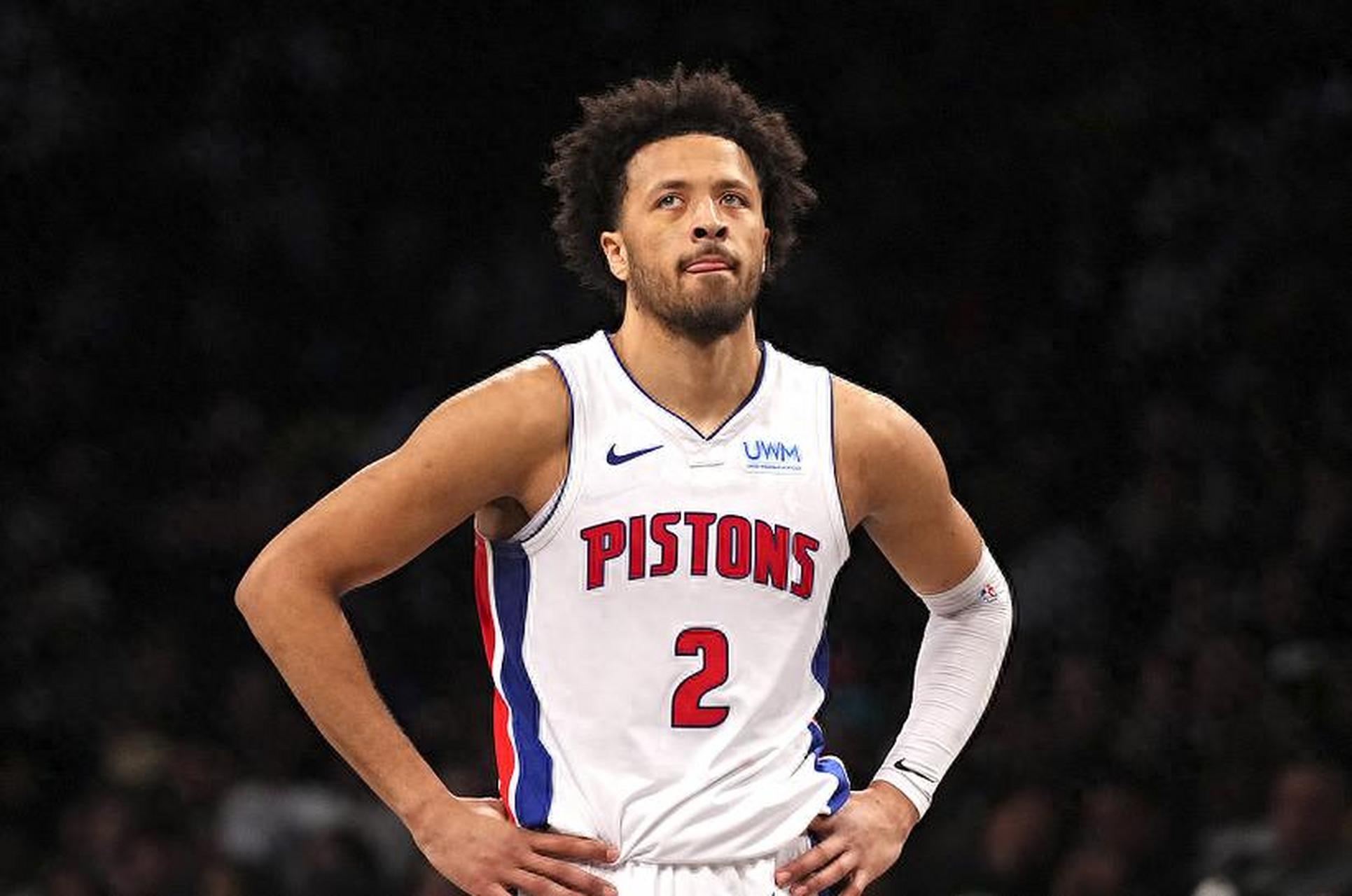 球队表现出色，奏响胜利之歌