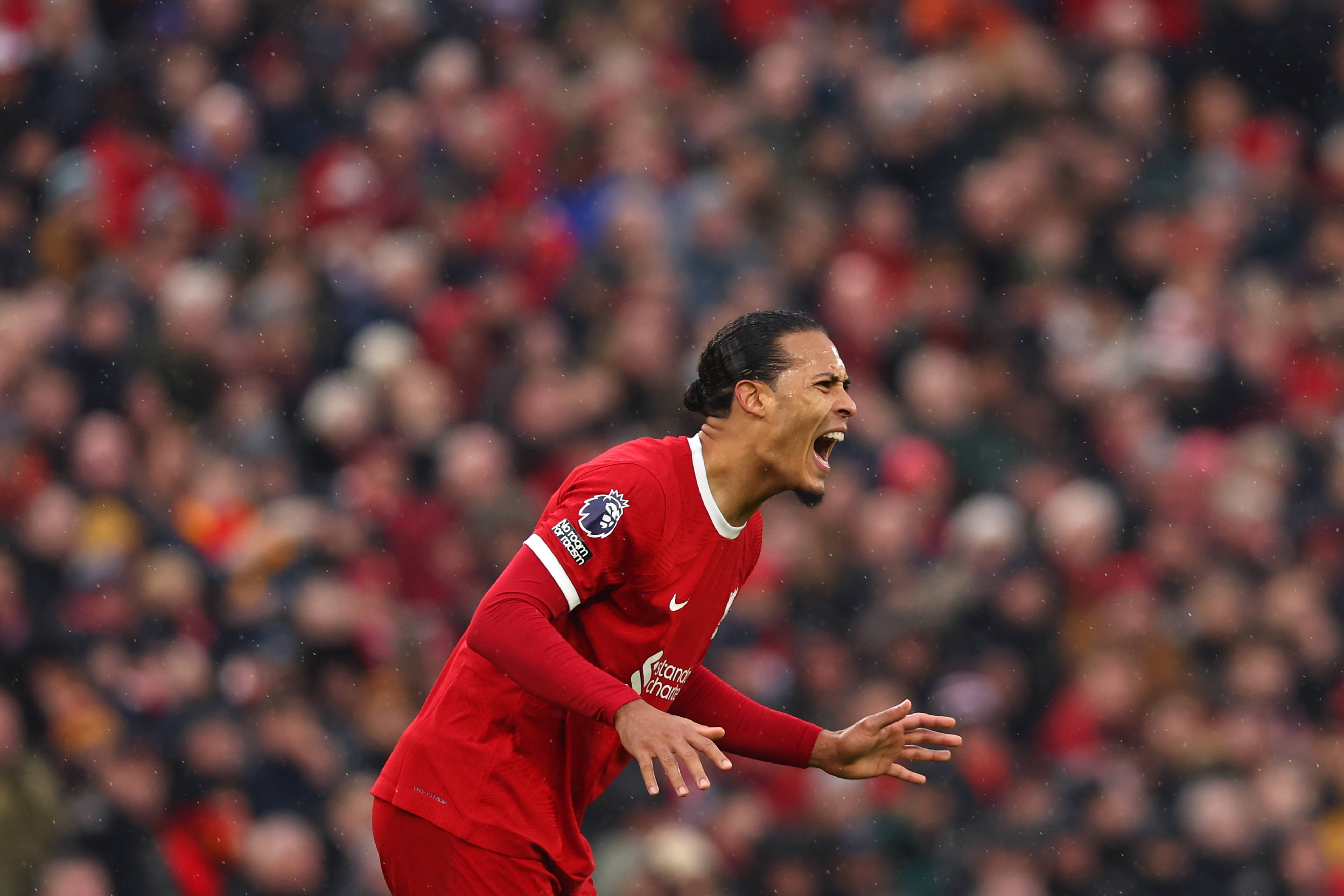 范戴克受伤哽咽：利物浦主将泪洒赛场