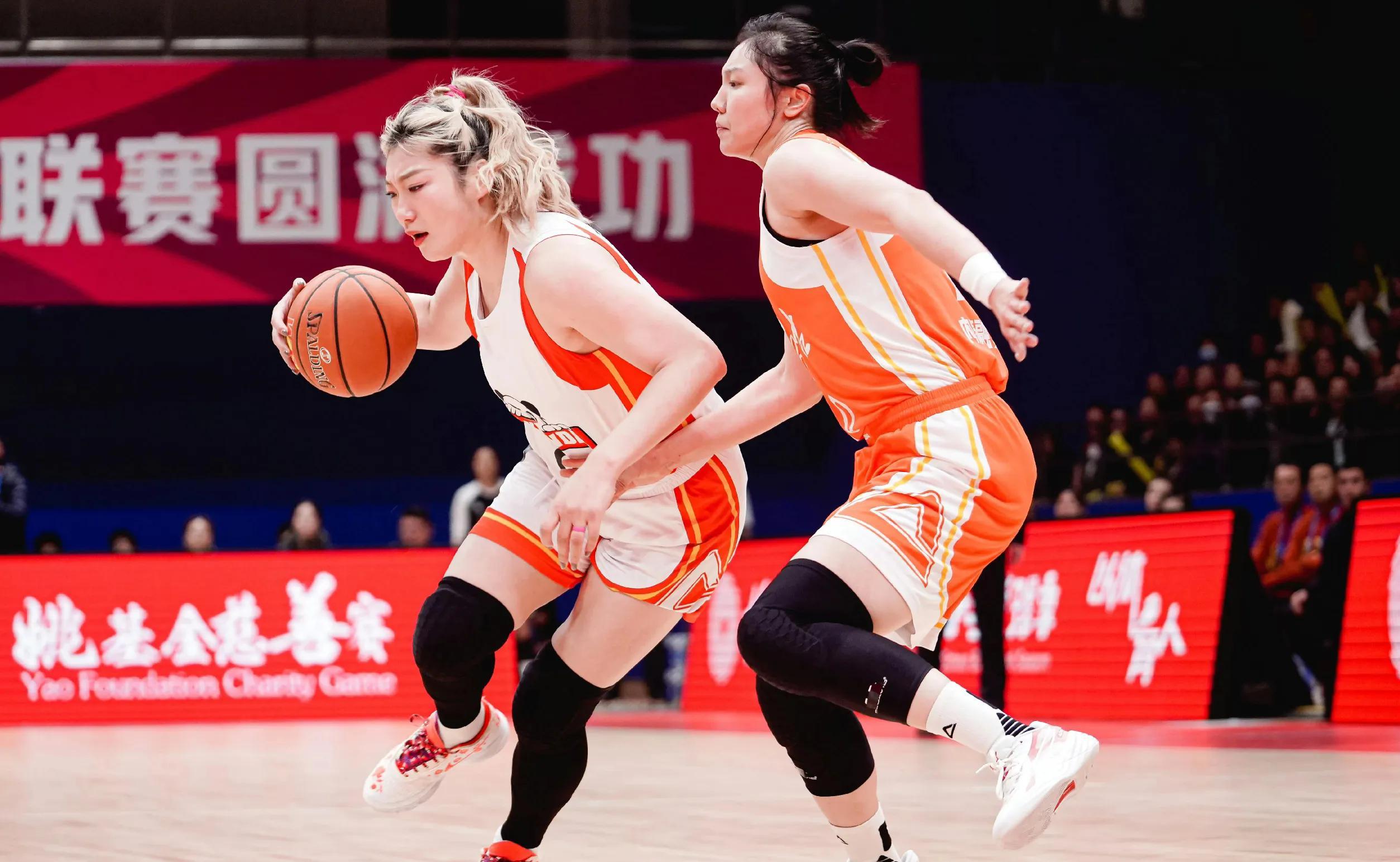 开云体育官网-内蒙古球队大胆突破，挑战强劲对手