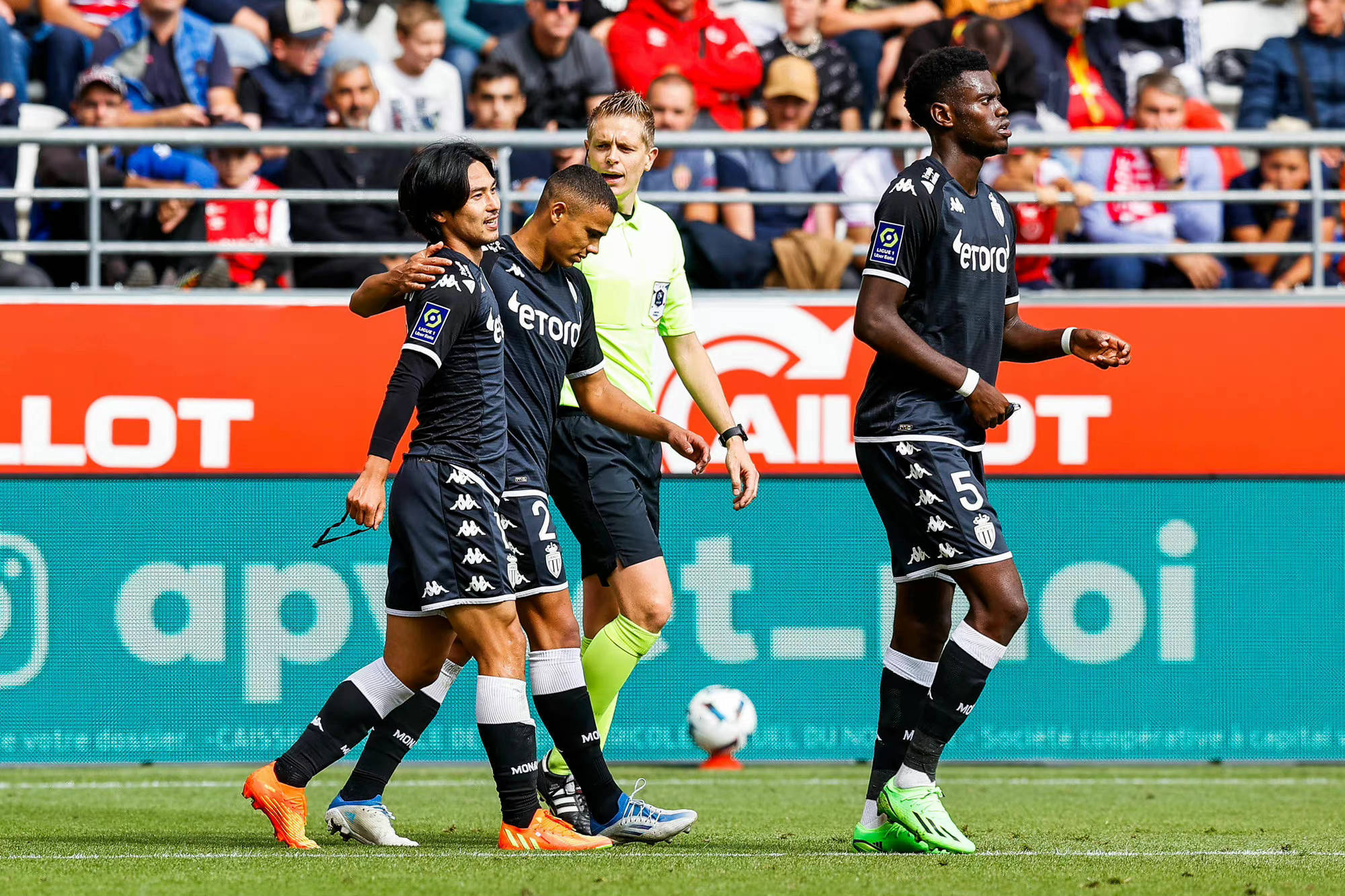 拉尔客场惨败摩纳哥，遭遇劲敌制胜