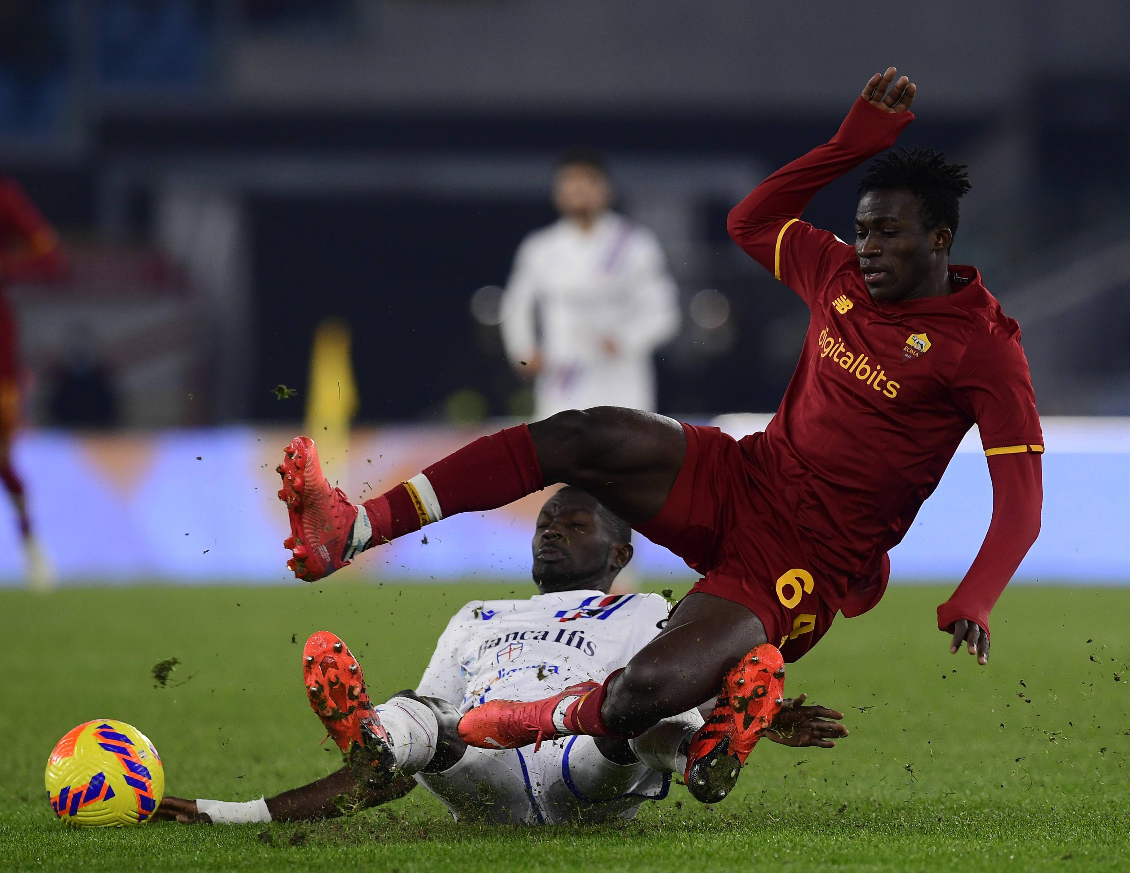 关于罗马备战对阵桑普多利亚,卡利亚里士气正旺的信息 关于罗马备战对阵桑普多利亚,卡利亚里士气正旺的信息