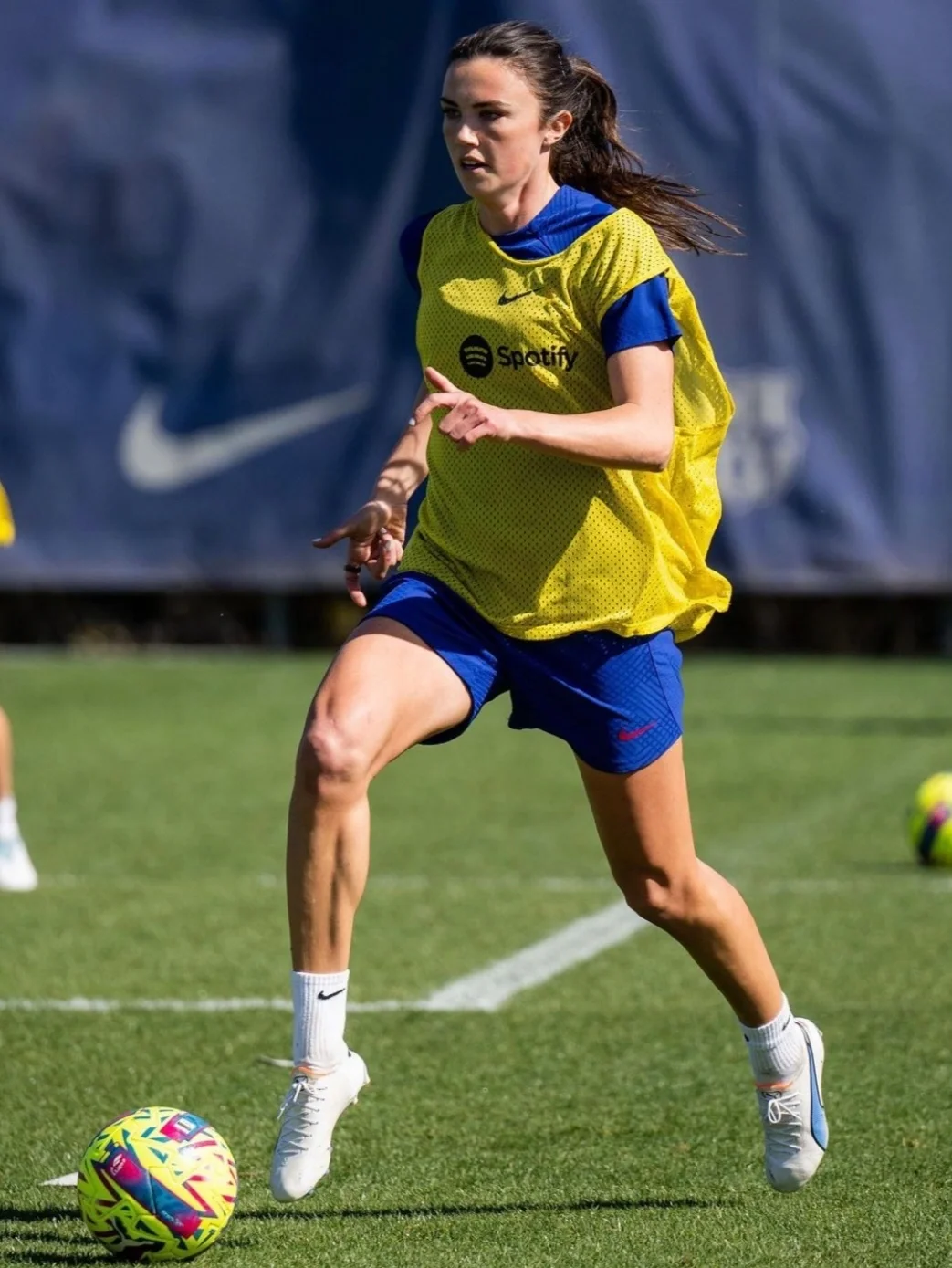 阿尔及利亚女足士气正旺，备战激烈训练的简单介绍