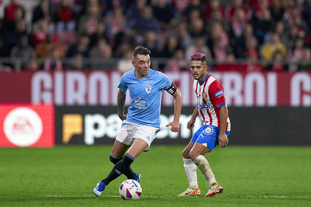 柏林赫塔队在比赛中逆袭对手，晋级下一轮