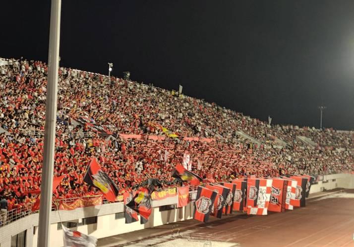 柏林赫塔队在比赛中逆袭对手，晋级下一轮