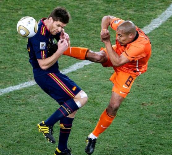 南非队以坚韧战术展现实力