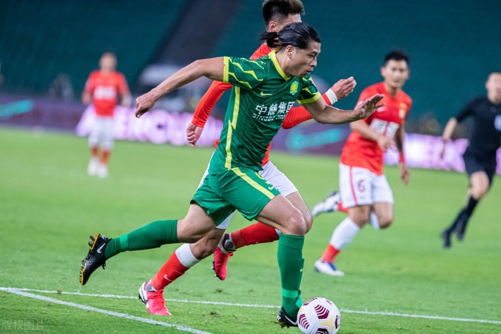 开云体育入口-鲁能客场大败，积分榜后段位碰上保级危机