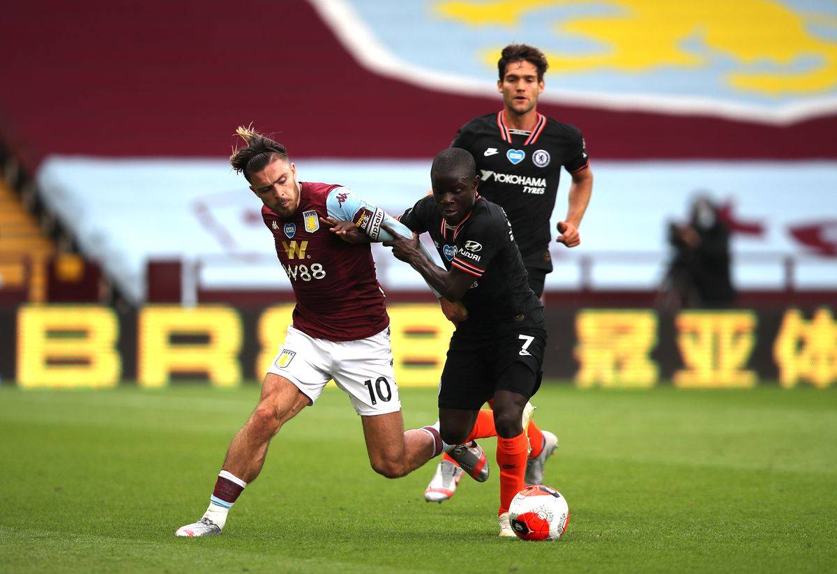 沙尔克04正寻求补强后防线，提高防守实力的简单介绍