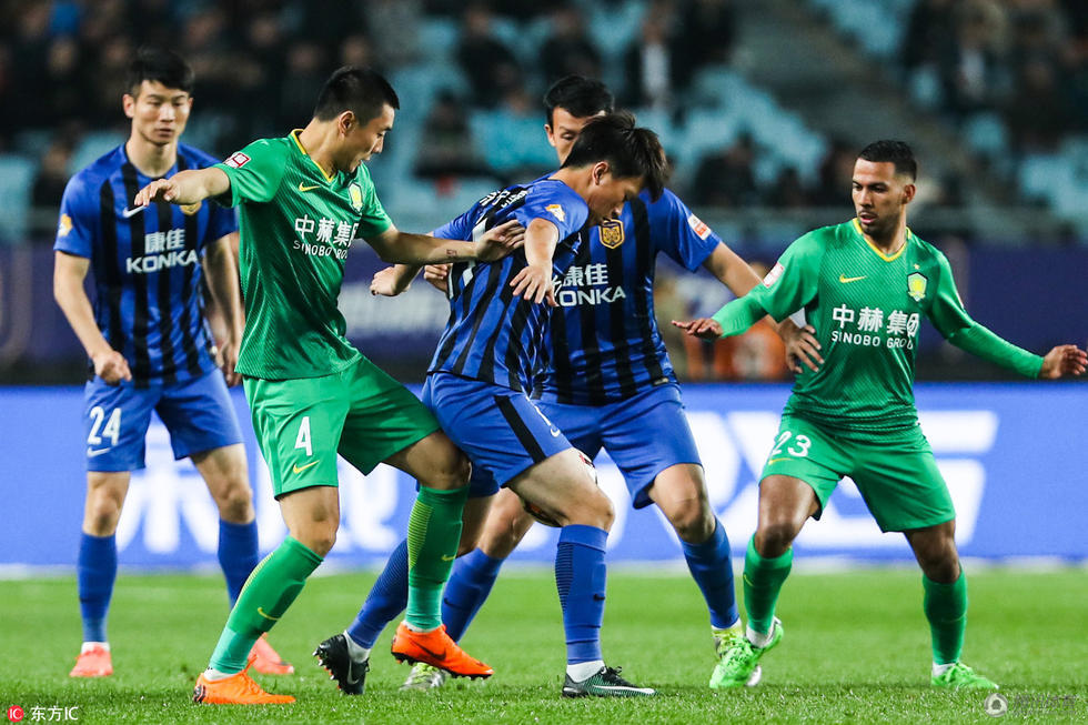 苏宁对阵广州富力，客场作战争取三分